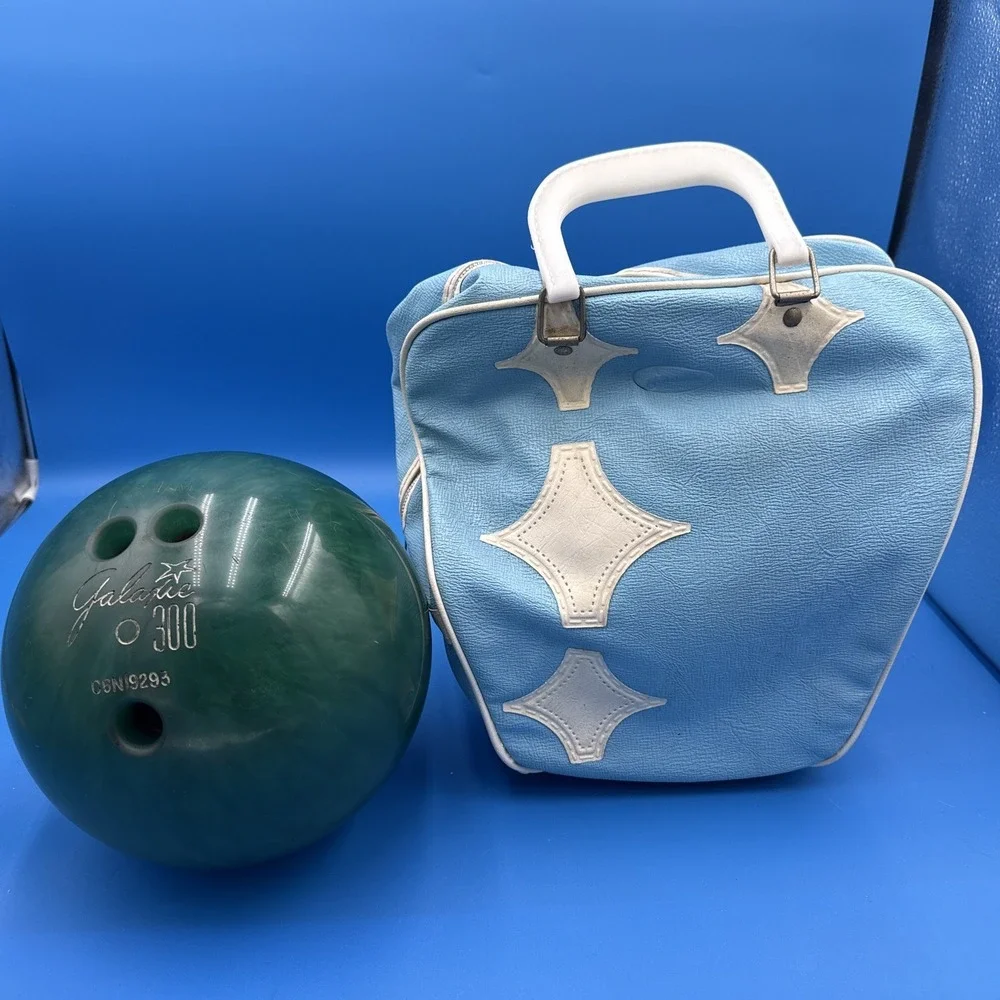 Vintage Retro Baby Blue Bowling Ball Bag and Ebonite Galaxie 300 10 Lbs